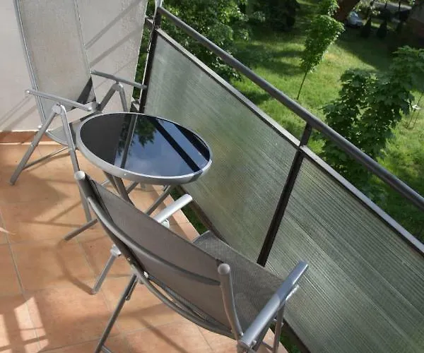 דירה Lovely At בלטונפנבש